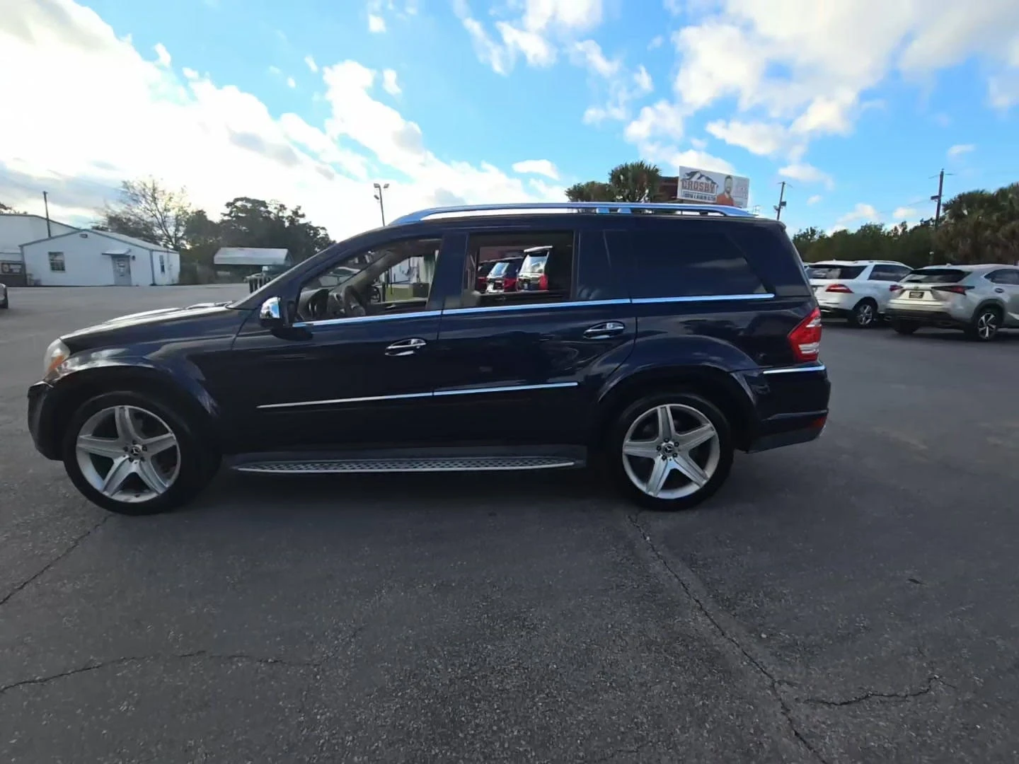 Mercedes-Benz GL 500 AMG PK* BI-XENON* ПОДГРЕВ* ОБДУХ* 7МЕСТА* KEYLESS* - изображение 4