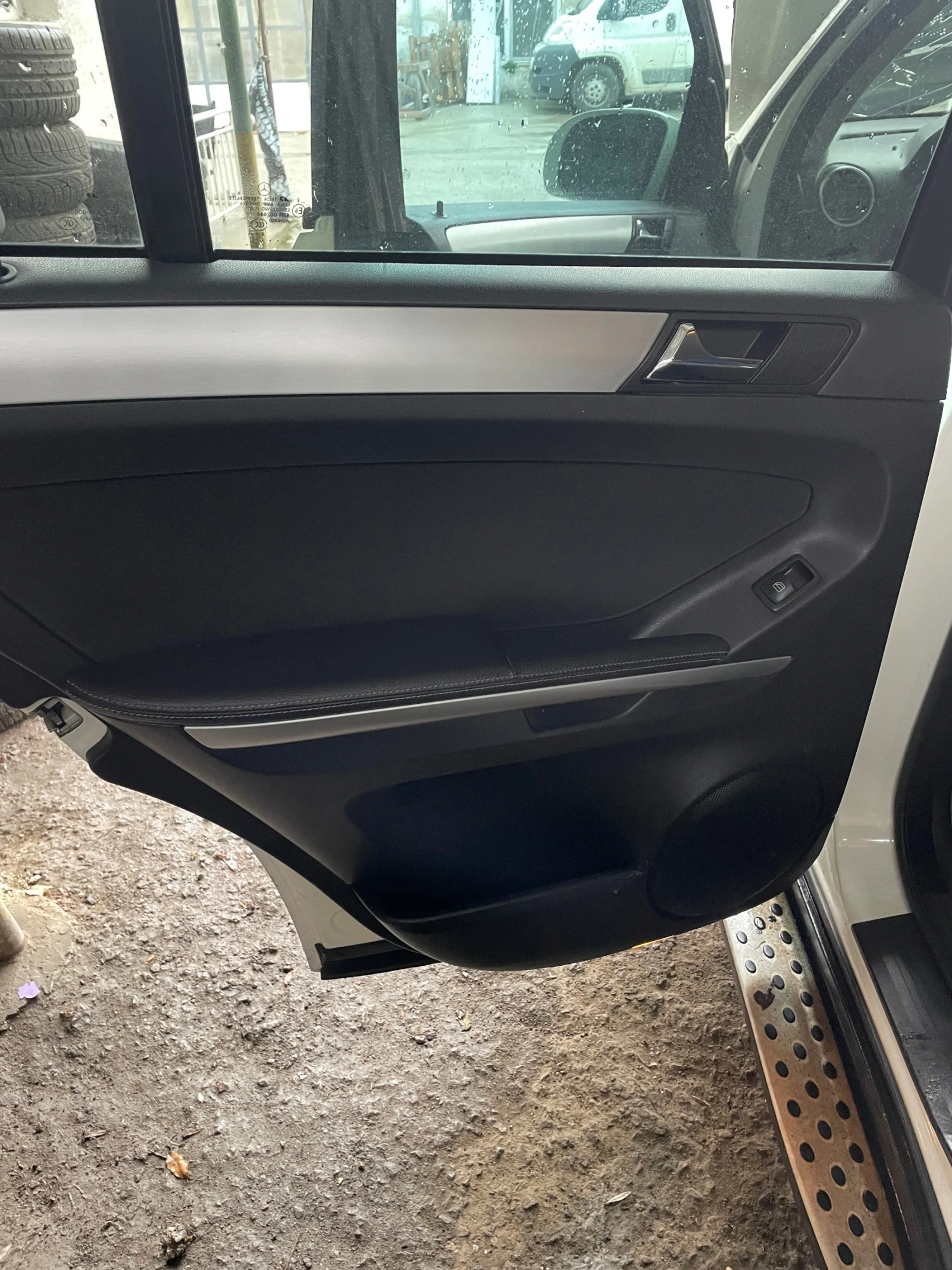 Mercedes-Benz ML 420 ML 420 CDI V8 - изображение 10