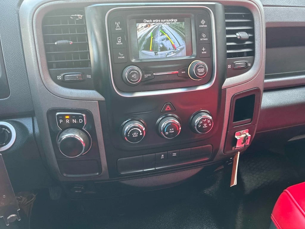 Dodge RAM 1500 * Tradesman * CARFAX * БЕЗ ПЪРВОНАЧАЛНА ВНОСКА - изображение 9