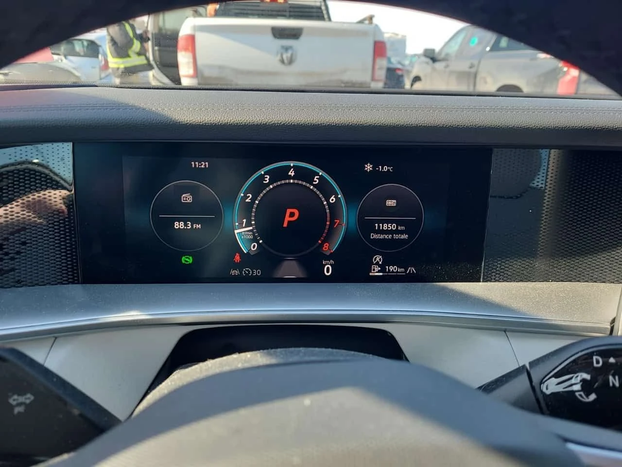 VW Tiguan COMFORTLINE R LINE BLACK EDITION /Гуми+ джанти/Пан - изображение 5