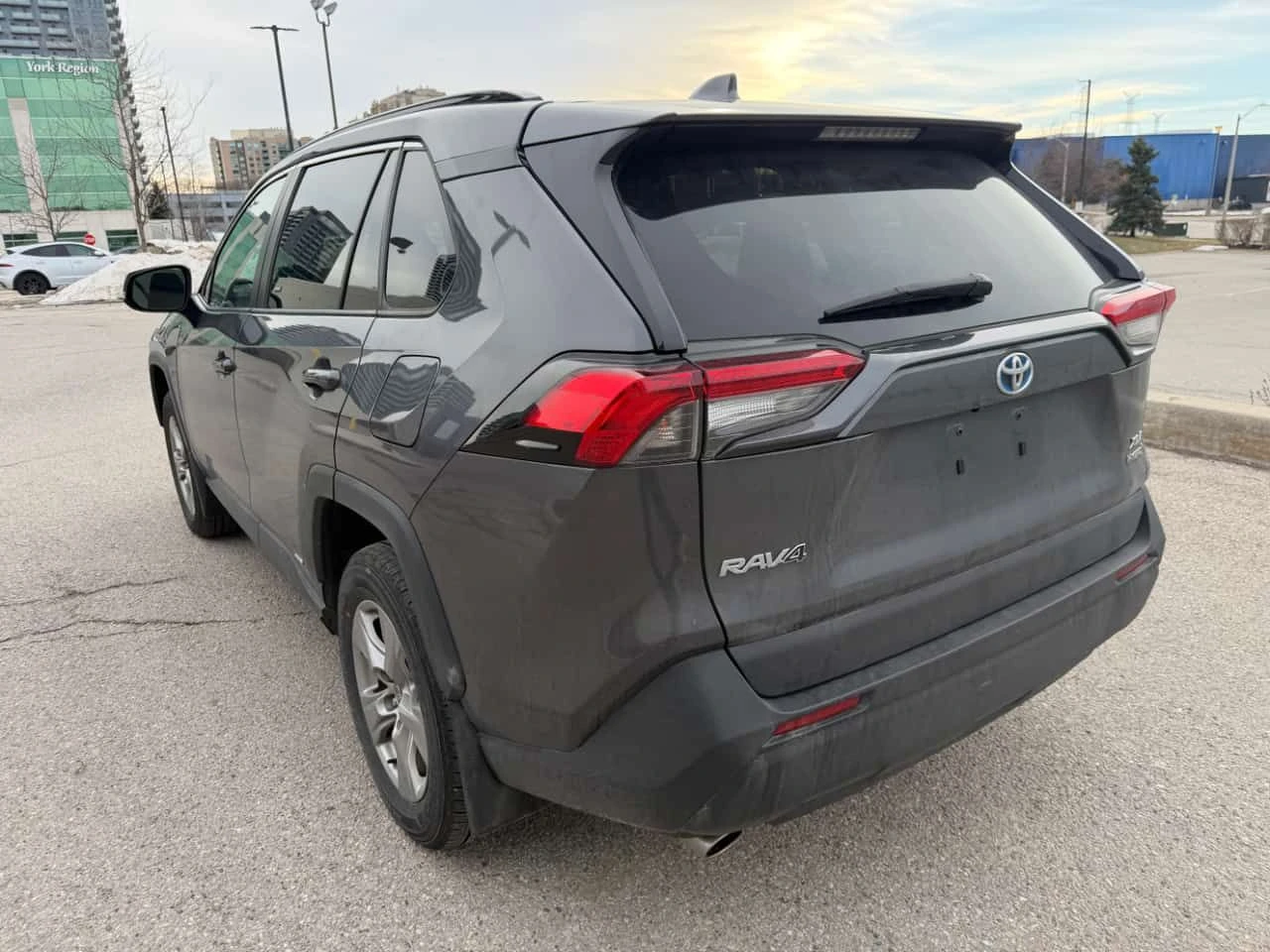 Toyota Rav4 * Hybrid XLE * ПОДГРЕВ * ОТ ПРЕДСТАВИТЕЛСТВО, снимка 6 - Автомобили и джипове - 53797892