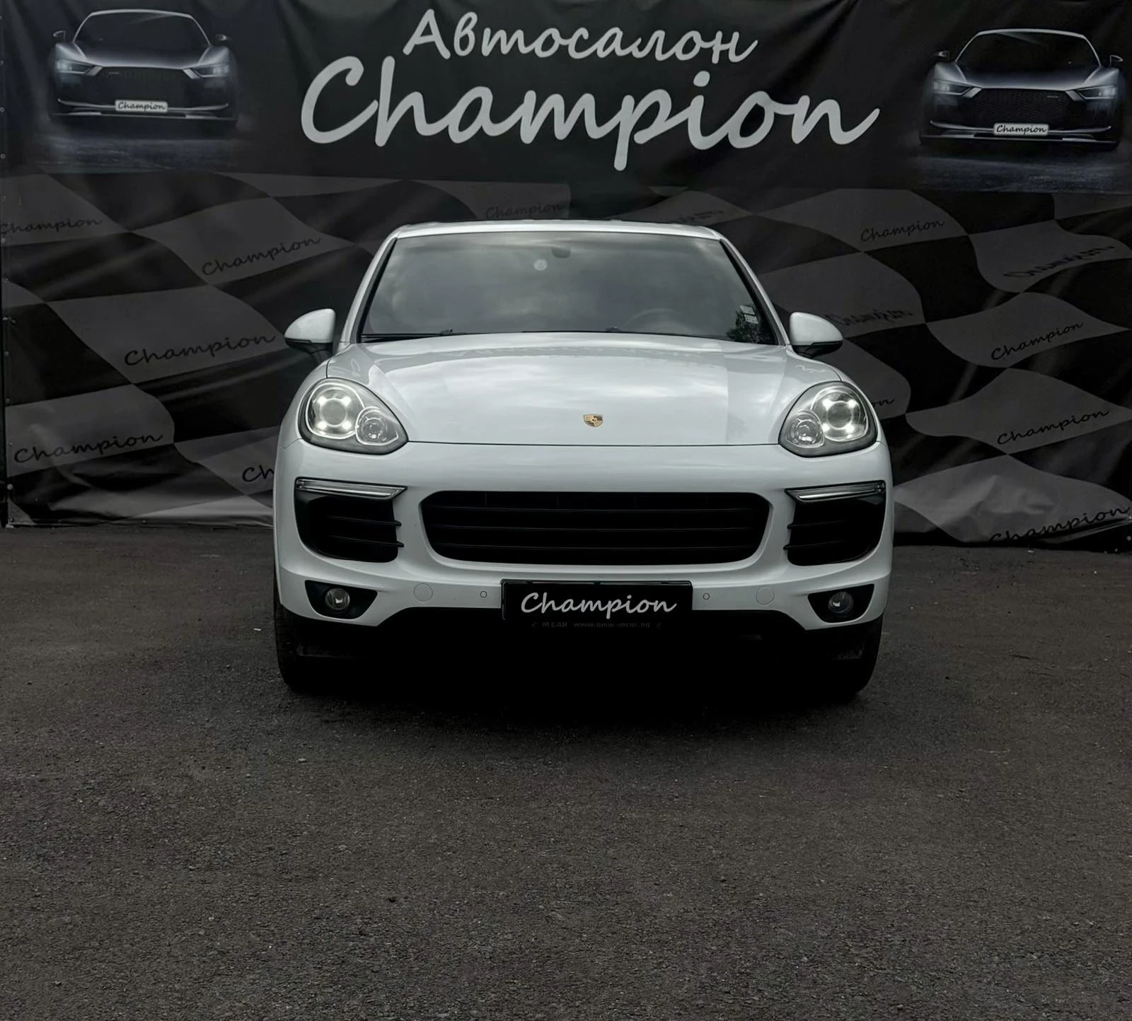 Porsche Cayenne Бартер лизинг без доходи , снимка 2 - Автомобили и джипове - 54385967