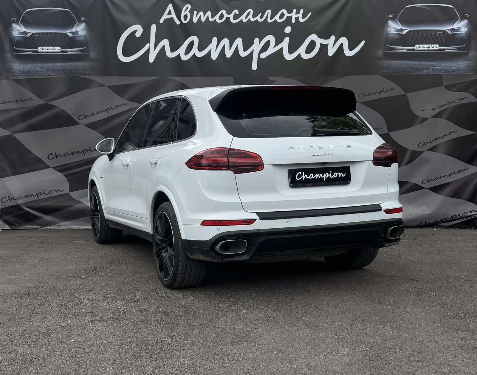 Porsche Cayenne Бартер лизинг без доходи , снимка 4 - Автомобили и джипове - 54385967