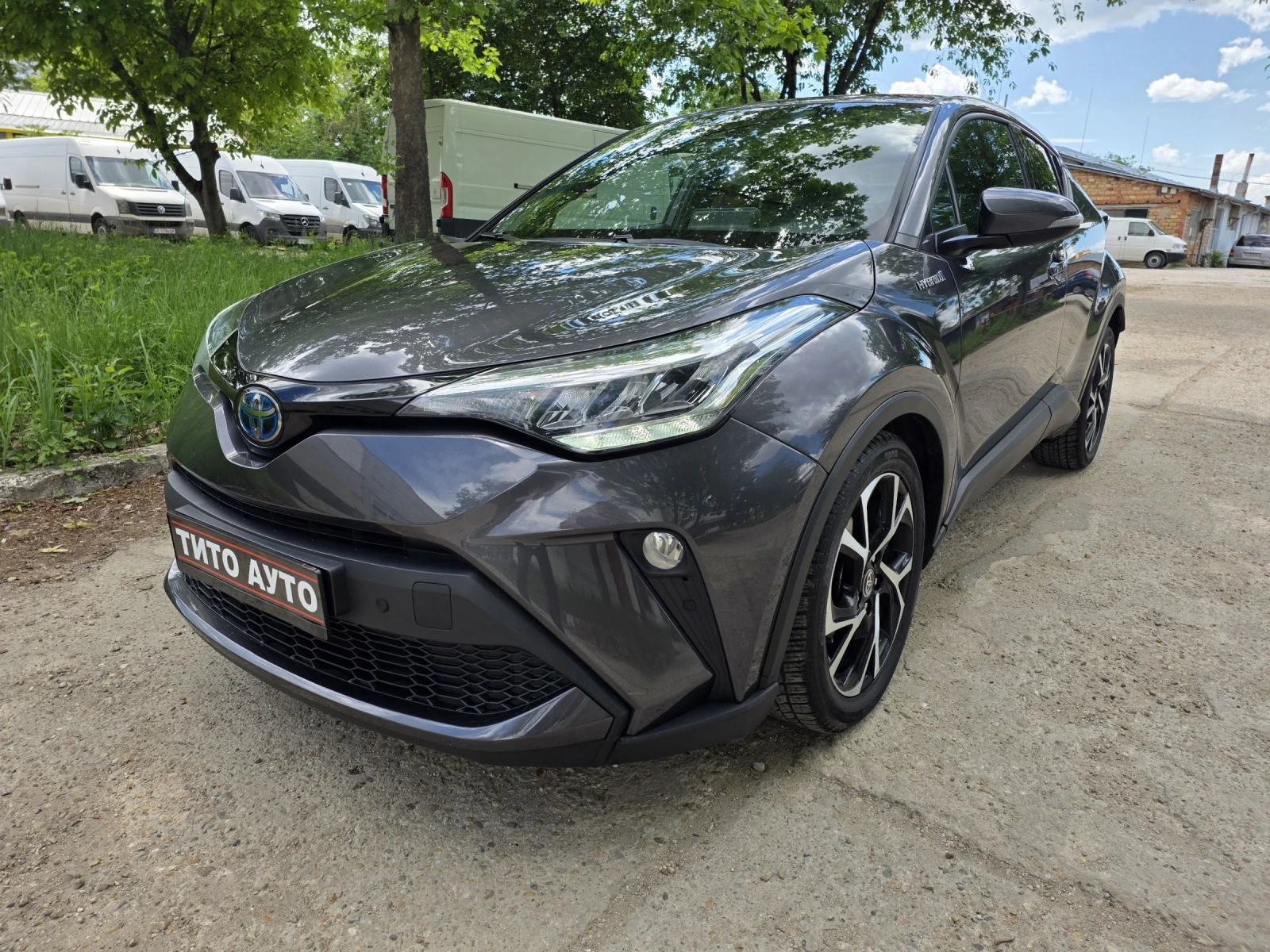 Toyota C-HR 1.8 ХИБРИД/FACE LIFT/НОВА/ГАРАНЦИЯ В ТОЙОТА/