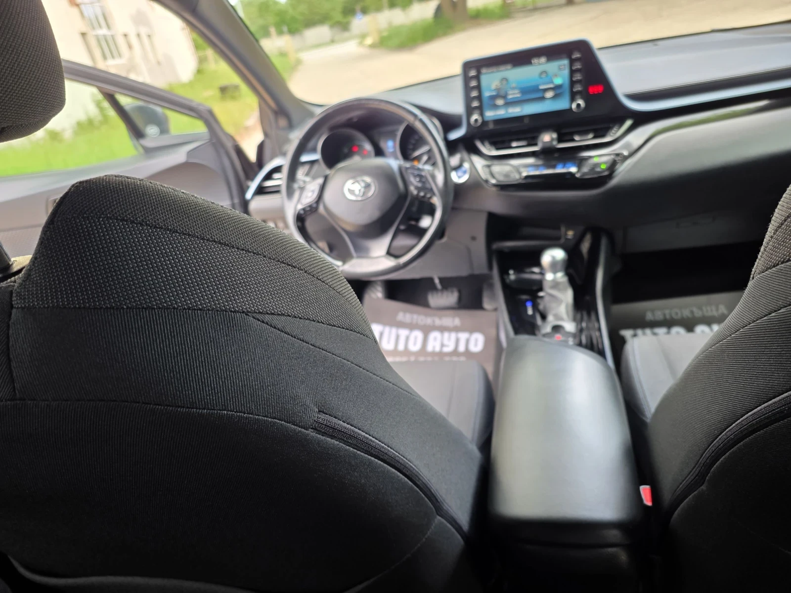 Toyota C-HR 1.8 ХИБРИД/FACE LIFT/НОВА/ГАРАНЦИЯ В ТОЙОТА/, снимка 11 - Автомобили и джипове - 54573900