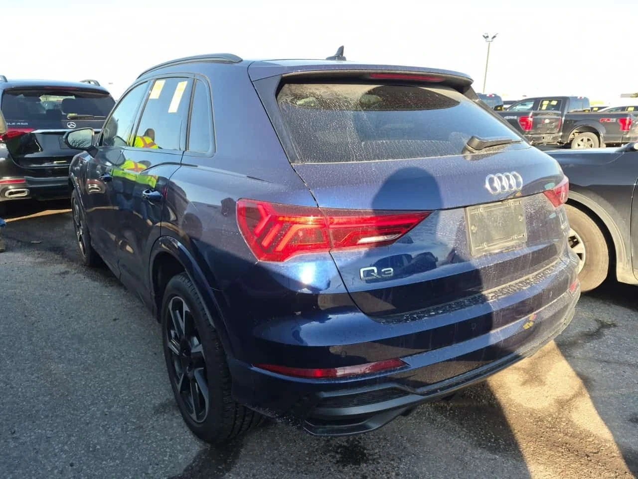 Audi Q3 S-LINE TECHNIK| PANO| 360CAM| 2 КЛЮЧА| , снимка 4 - Автомобили и джипове - 54651273