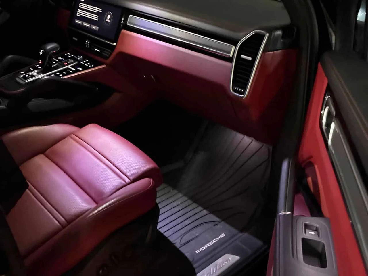 Porsche Cayenne * AWD * CARFAX * DIS * КЛИП НА МОТОРА * + ГУМИ, снимка 16 - Автомобили и джипове - 54699622