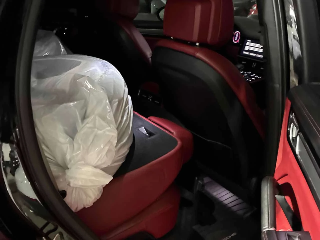 Porsche Cayenne * AWD * CARFAX * DIS * КЛИП НА МОТОРА * + ГУМИ, снимка 15 - Автомобили и джипове - 54699622