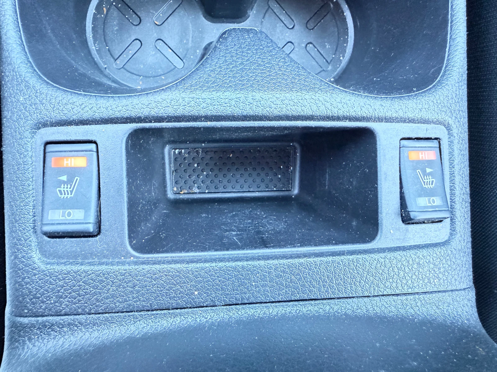 Nissan Qashqai 2.0 163 коня, снимка 9 - Автомобили и джипове - 54970875