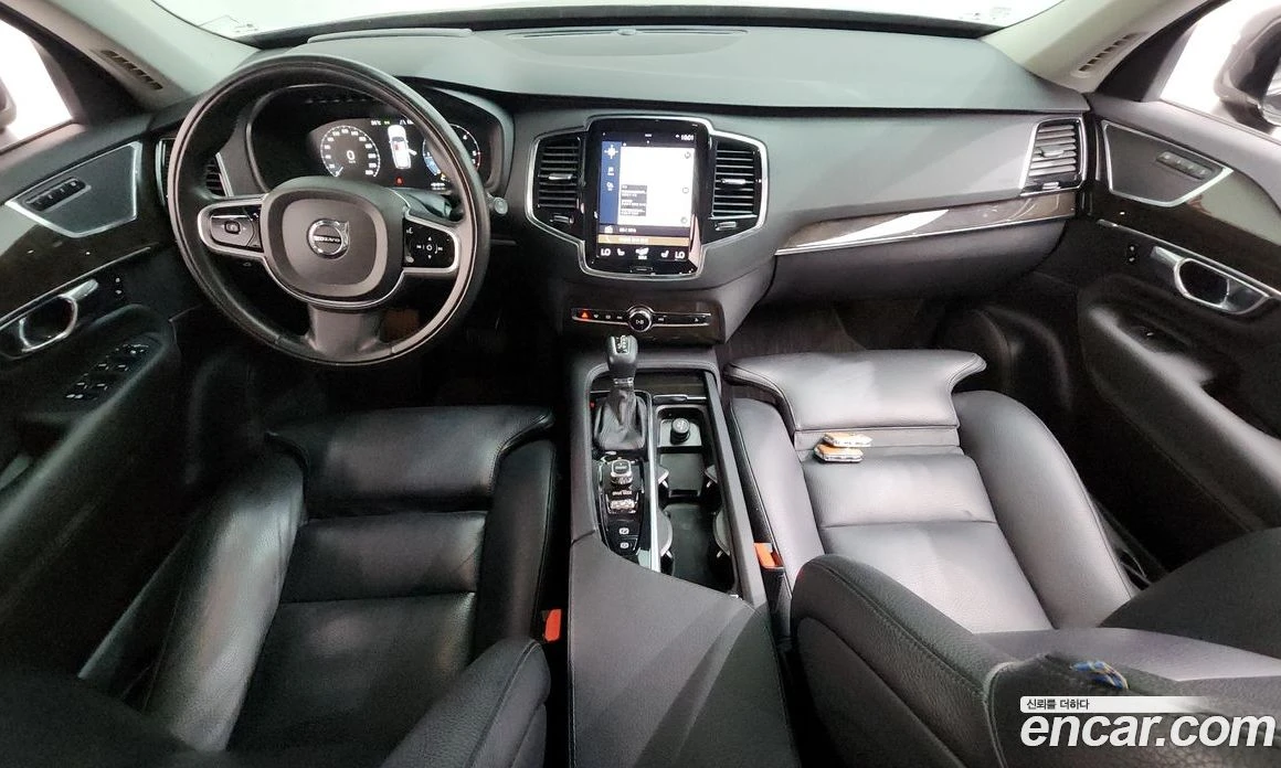 Volvo Xc90 D5 Momentum, снимка 7 - Автомобили и джипове - 56123223