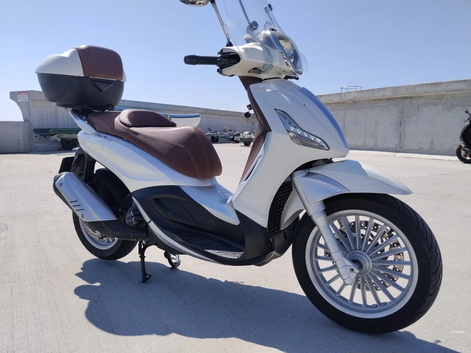 Piaggio Beverly, снимка 4 - Мотоциклети и мототехника - 55855752