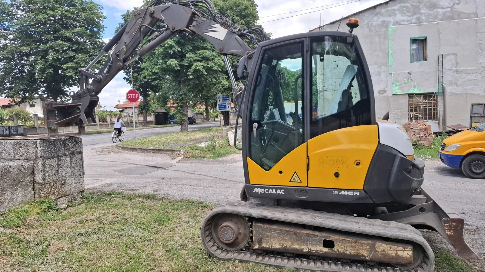 Багер MECALAC 6 MCR клима+ 4кофи и вилици, снимка 11 - Индустриална техника - 54961338