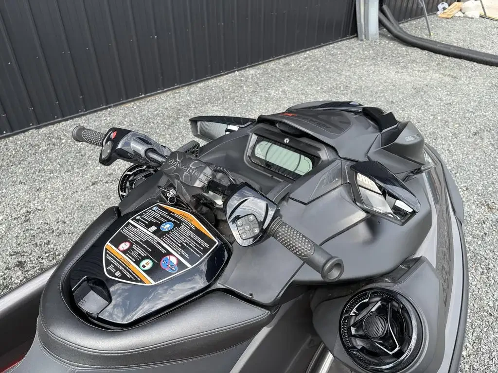 Джет Bombardier Sea Doo RXP-X 300 BK IBR, снимка 6 - Воден транспорт - 55190661