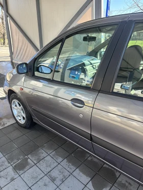 Renault Megane, снимка 3