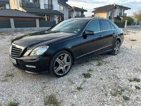 Mercedes-Benz E 500 5.5 AMG 4MATIC, снимка 1