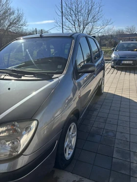 Renault Megane - 1600 € / 3129.33 лв. - 82163436 4