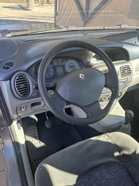 Renault Megane - 1600 € / 3129.33 лв. - 82163436 7