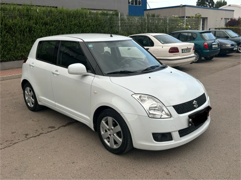 Suzuki Swift 1.3, снимка 2 - Автомобили и джипове - 47286266