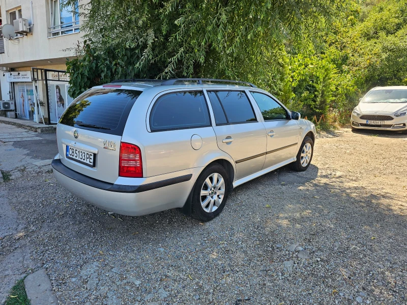 Skoda Octavia 1.8Turbo 4x4 с газ.инж., снимка 5 - Автомобили и джипове - 47501483