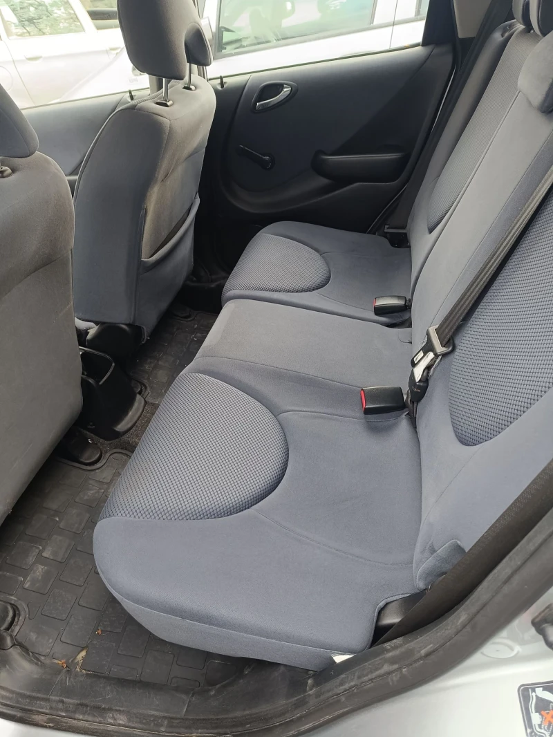 Honda Jazz 1.4, 83 кс, FACE, снимка 6 - Автомобили и джипове - 48789078