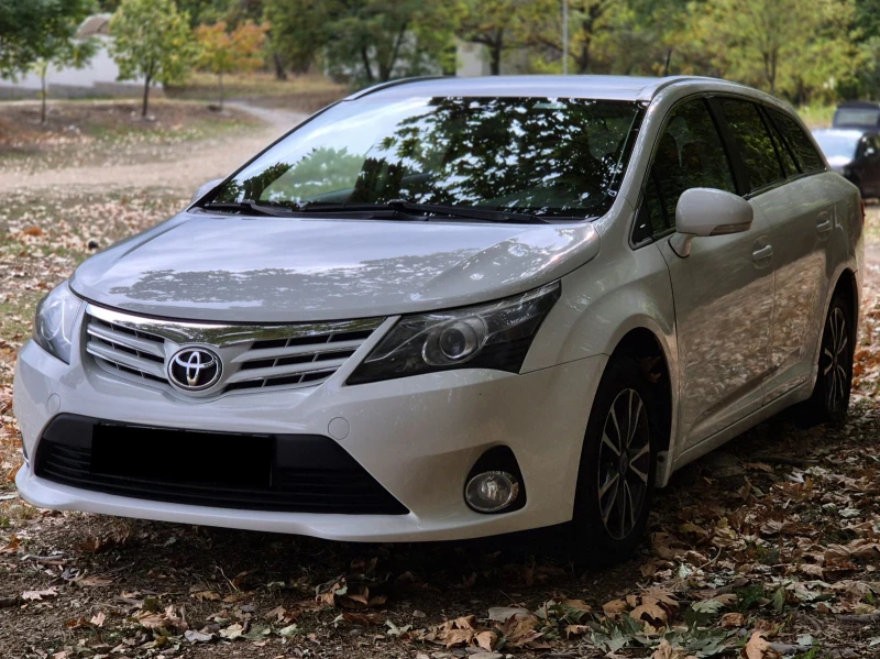 Toyota Avensis 2.0 D4D FACELIFT , снимка 3 - Автомобили и джипове - 47657956