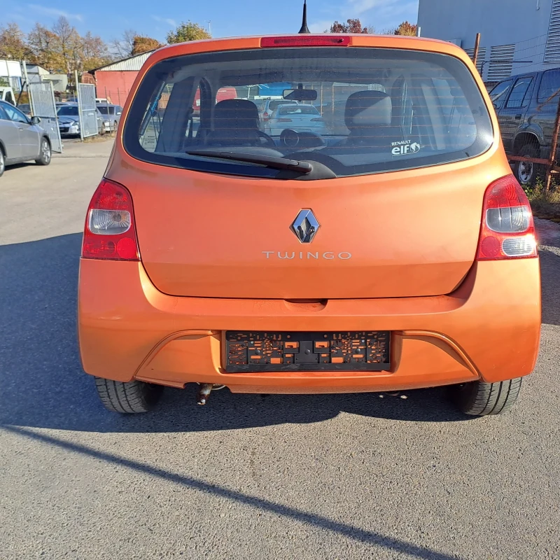 Renault Twingo 1.2 на 82 х.км РЕАЛНИ ! Като нов !, снимка 7 - Автомобили и джипове - 47901439