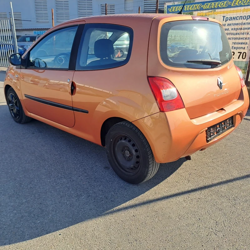 Renault Twingo 1.2 на 82 х.км РЕАЛНИ ! Като нов !, снимка 5 - Автомобили и джипове - 47901439