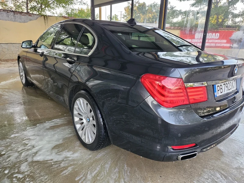 BMW 750 Xdrive V8 4.4l добро състояние , снимка 6 - Автомобили и джипове - 51206048