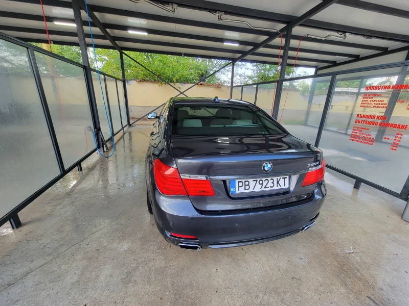 BMW 750 Xdrive V8 4.4l добро състояние , снимка 15 - Автомобили и джипове - 51206048