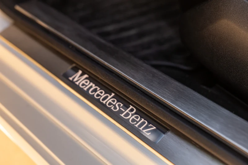 Mercedes-Benz CLS 500 AMG 4matic, снимка 13 - Автомобили и джипове - 52695629