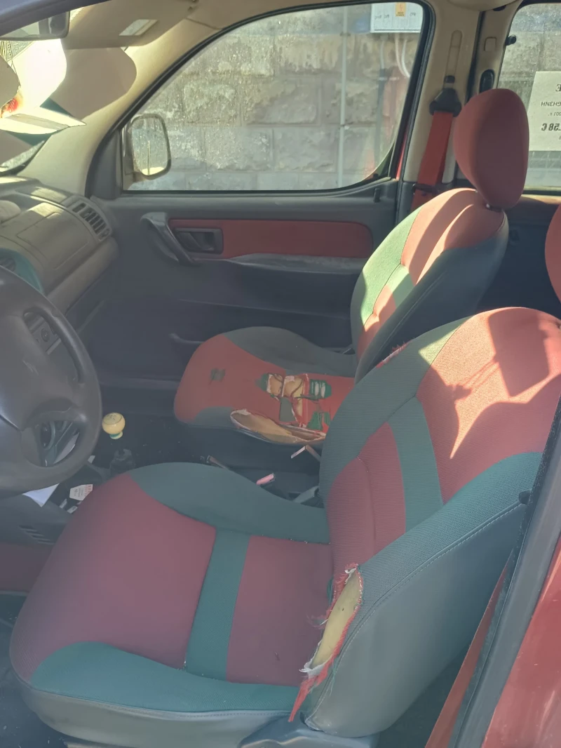 Citroen Berlingo, снимка 16 - Автомобили и джипове - 52339054