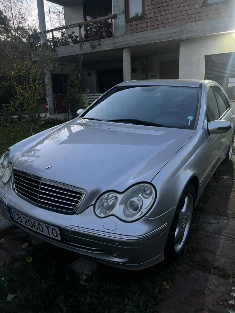 Mercedes-Benz C 320 4MATIC AVANTGARD, снимка 8 - Автомобили и джипове - 52111397