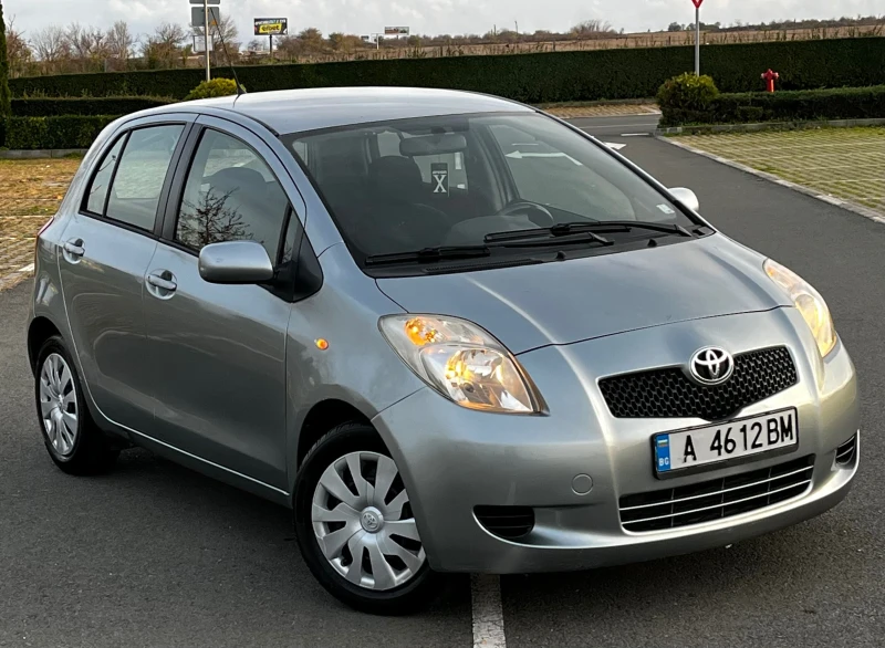 Toyota Yaris 1.3VVT-I/ГАЗ-БЕНЗИН