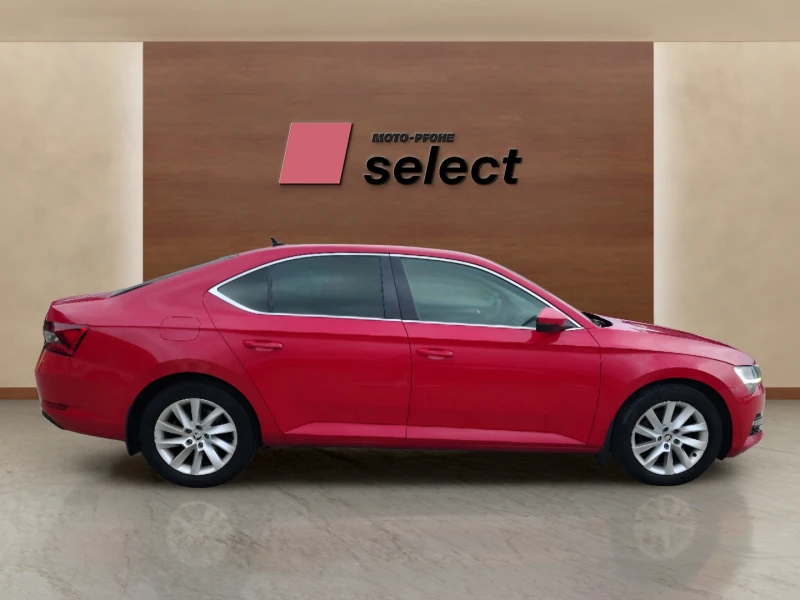 Skoda Superb 2.0, снимка 6 - Автомобили и джипове - 52768568