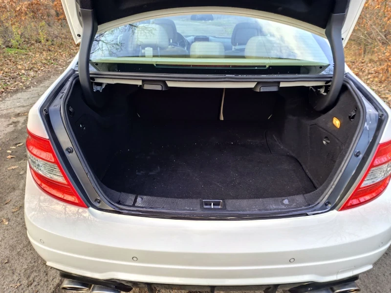 Mercedes-Benz C 350, снимка 14 - Автомобили и джипове - 53012503