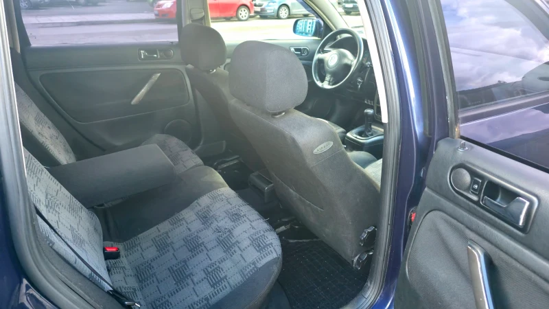 VW Passat 1.8 Бензин/Газов инжекцион, снимка 12 - Автомобили и джипове - 53402426