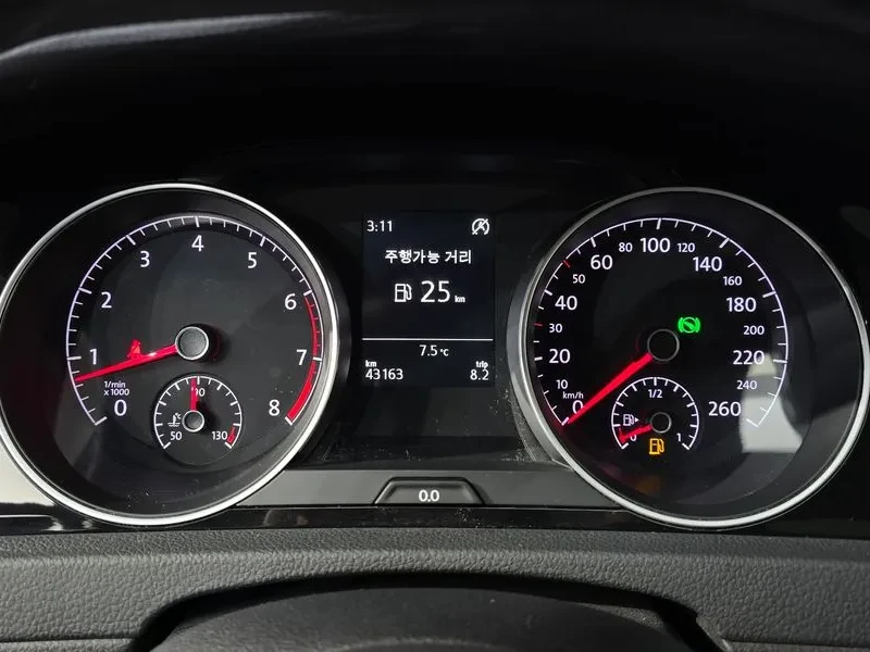VW Golf 7Th Generation 1.4 Tsi, снимка 8 - Автомобили и джипове - 55221632