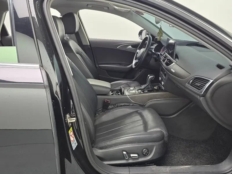 Audi A6 2.0 TFSI Quattro - САМО 30% АВАНС, снимка 11 - Автомобили и джипове - 56293607