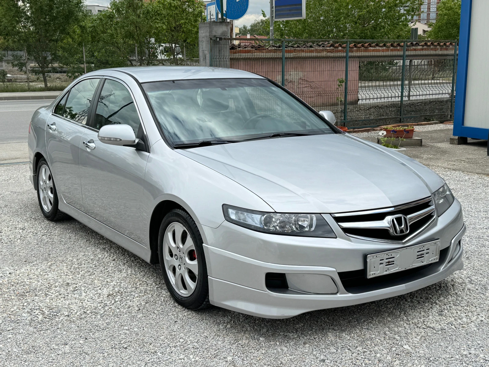 Honda Accord 2, 2 i-CDTi* FACELIFT* * SPORT* * КОЖА* * КАМЕРА - изображение 4