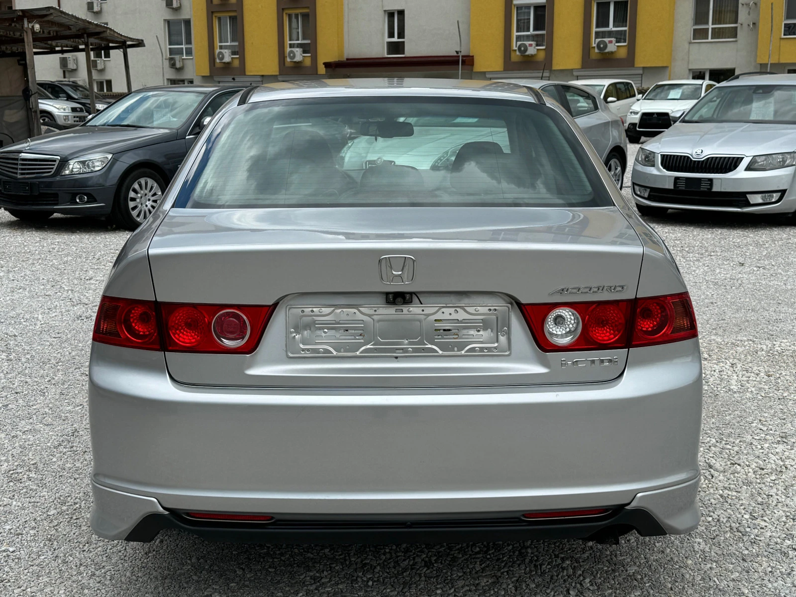 Honda Accord 2, 2 i-CDTi* FACELIFT* * SPORT* * КОЖА* * КАМЕРА - изображение 7