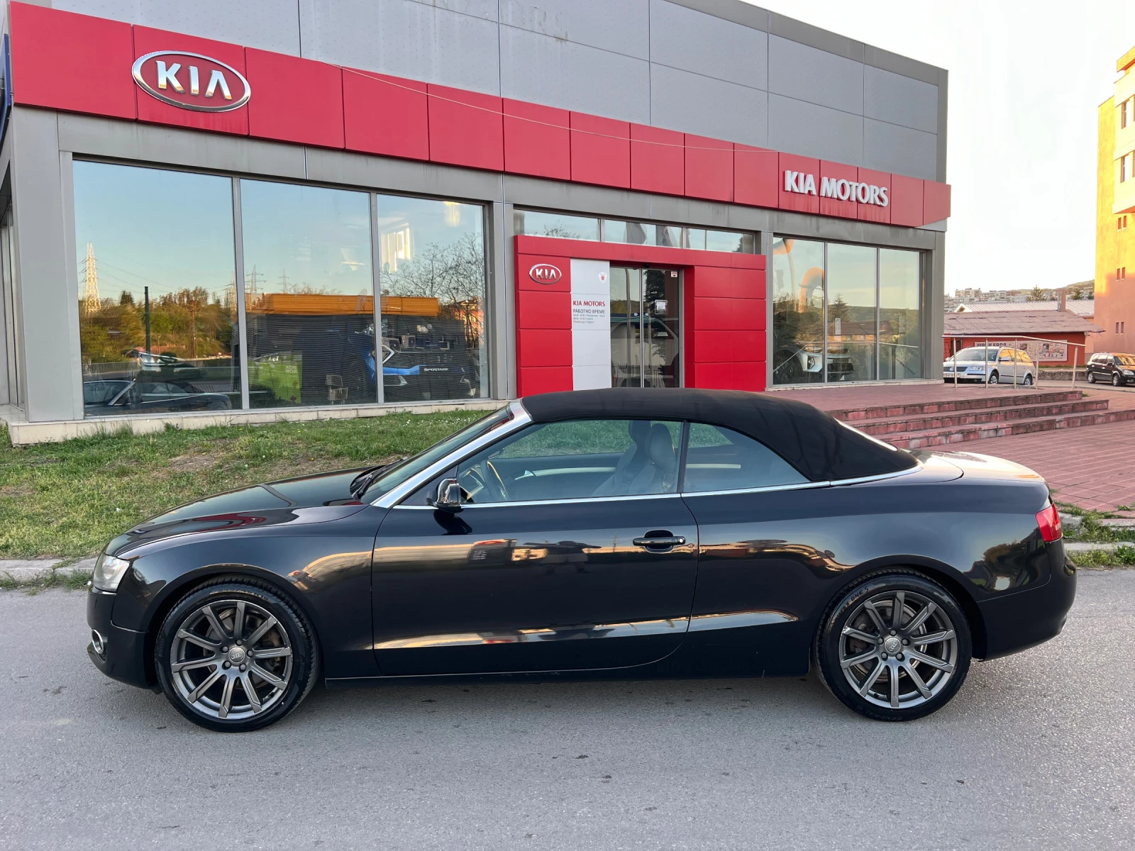 Audi A5 2.0TDI/Sline/NAVI - изображение 4