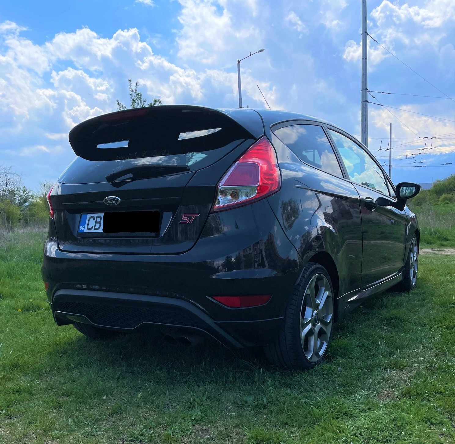 Ford Fiesta ST - изображение 4