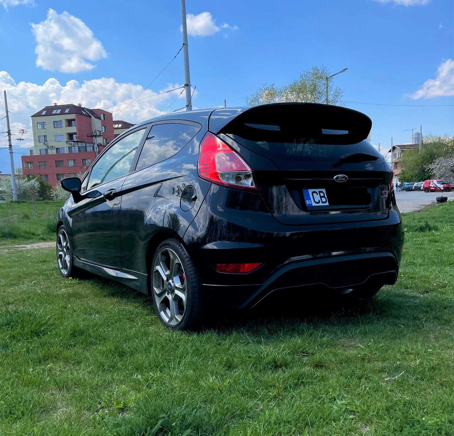 Ford Fiesta ST - изображение 3