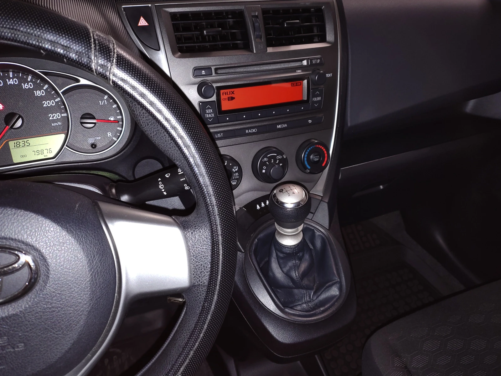 Toyota Verso S 1.33 vvti - изображение 7