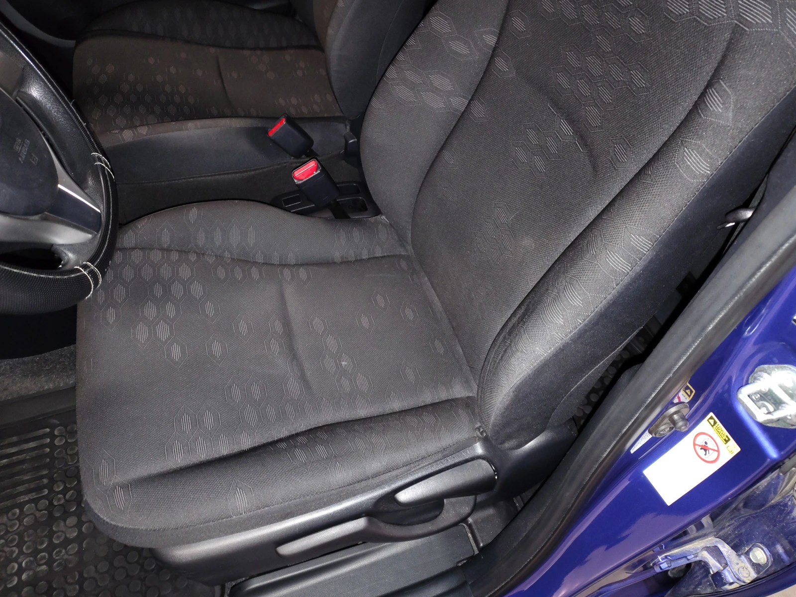 Toyota Verso S 1.33 vvti - изображение 10