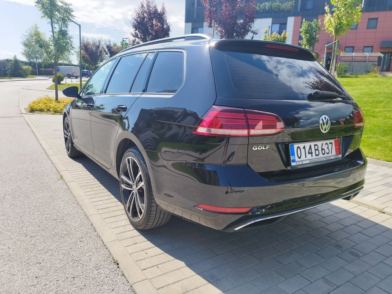 VW Golf 1.6TDI#FULL LED# 7DSG#DSTR# - изображение 3