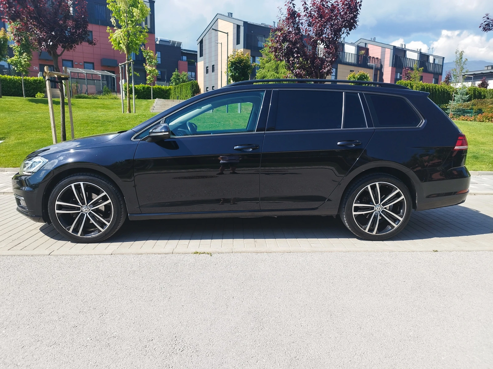 VW Golf 1.6TDI#FULL LED# 7DSG#DSTR# - изображение 2