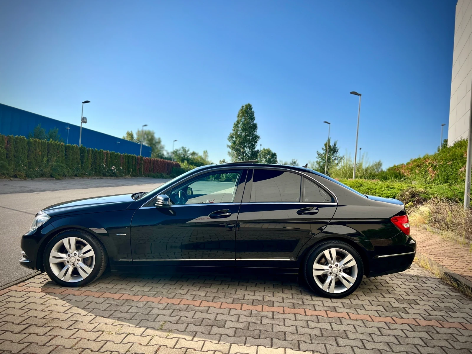 Mercedes-Benz C 220 CDI-Full-история-Лизинг през Уникредит по 360лв - изображение 4