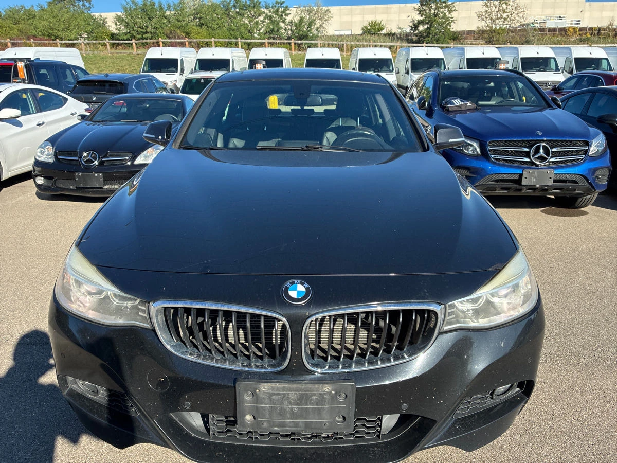 BMW 335 * АВТО КРЕДИТ* ЦЕНА ДО БГ * CARFAX *  - изображение 2
