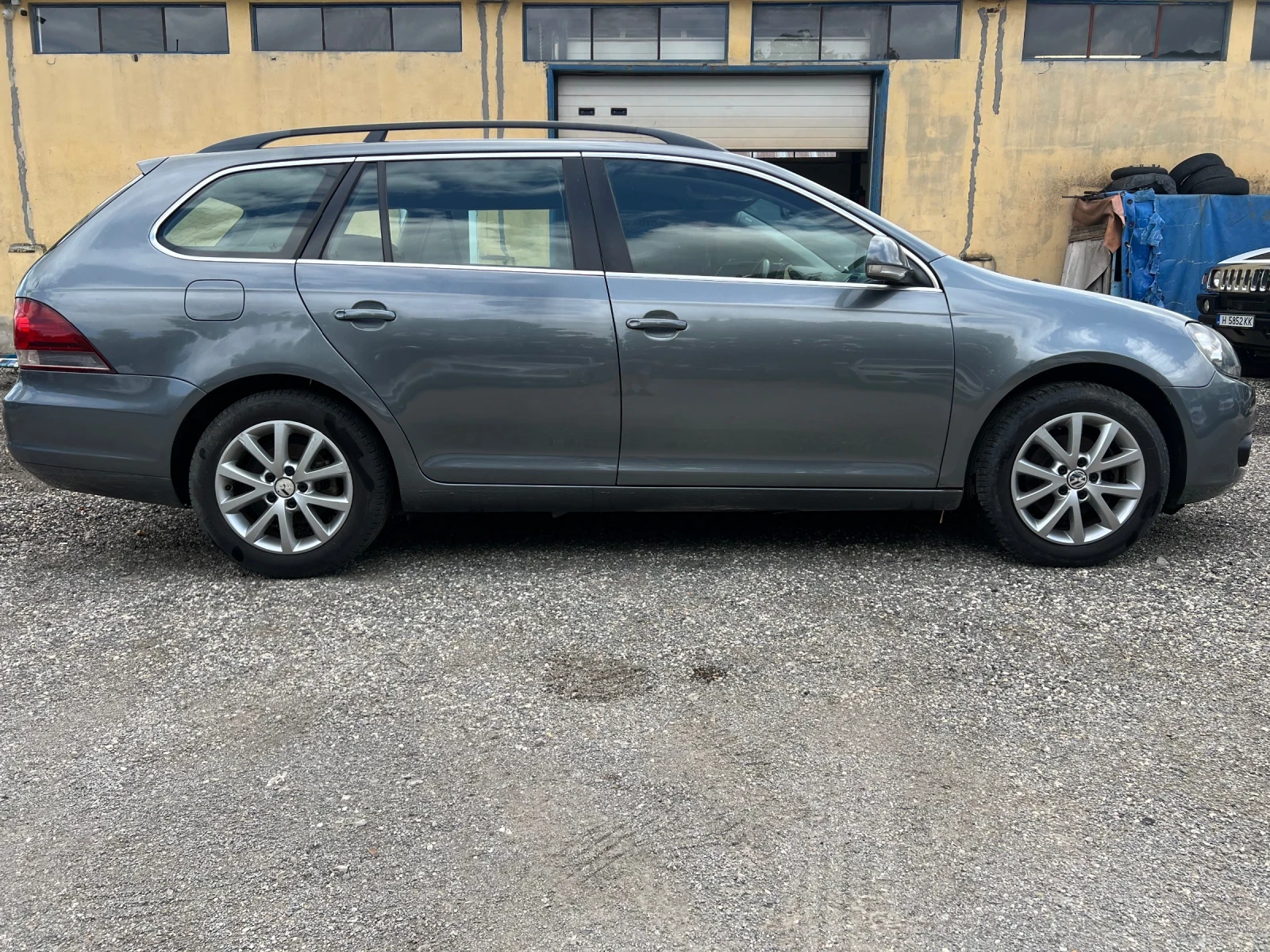 VW Golf * 1.6 TDI* 105hp* DSG*  - изображение 4